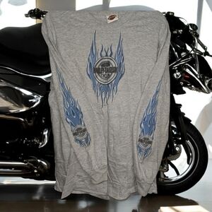Long sleeve Harley-Davidson shirt